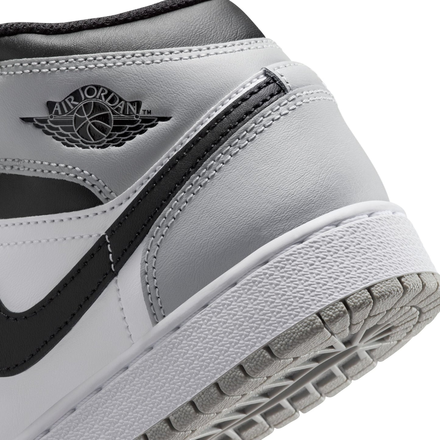 Air Jordan Big Kids 1 Mid - White/Smoke Grey