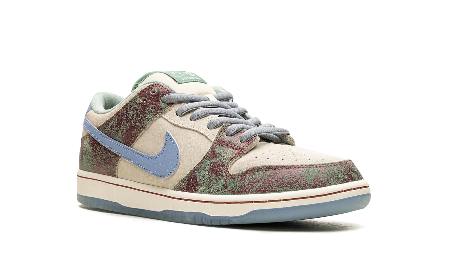 SB Dunk Low "Crenshaw Skate Club" FN4193 100