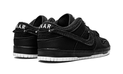 SB Dunk Low "Gnarhunters" DH7756 010