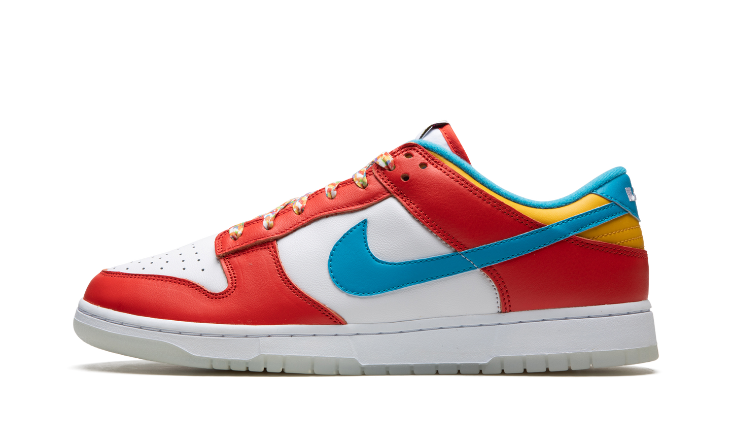 Dunk Low "LeBron James - Fruity Pebbles" DH8009 600
