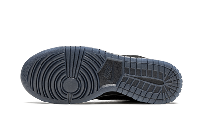 Dunk Low SP "Undefeated - Black" DO9329 001