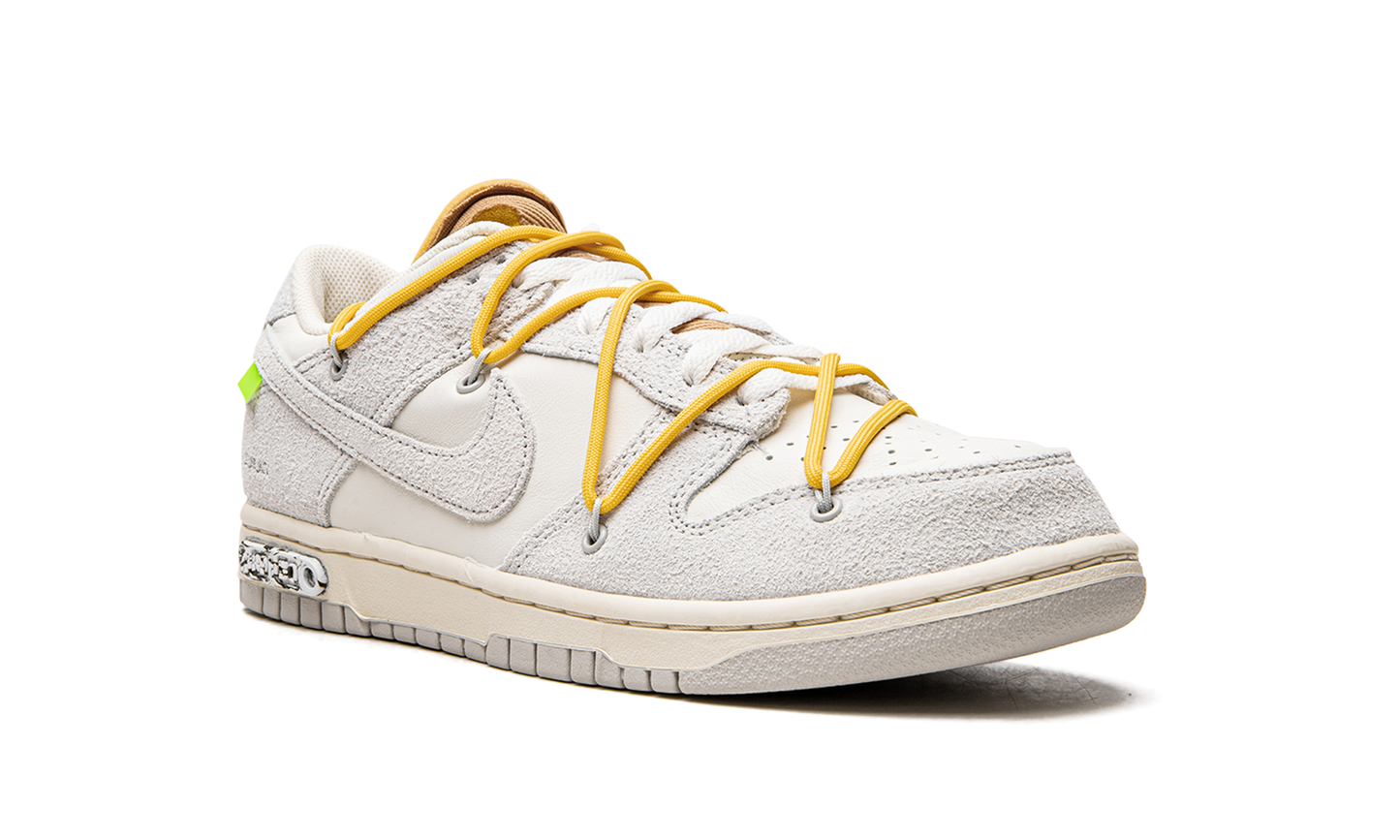 Dunk Low "Off White Lot - 39" DJ0950 109