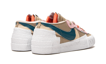 Blazer Low "Sacai - Kaws Reed" DM7901 200