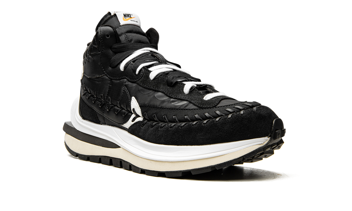 VaporWaffle "Sacai x Jean Paul Gaultier - Black" DH9186 001