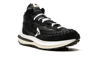 VaporWaffle "Sacai x Jean Paul Gaultier - Black" DH9186 001