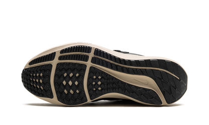 Air Huarache Plus "Patta - Black Cool Grey" FJ4201 001