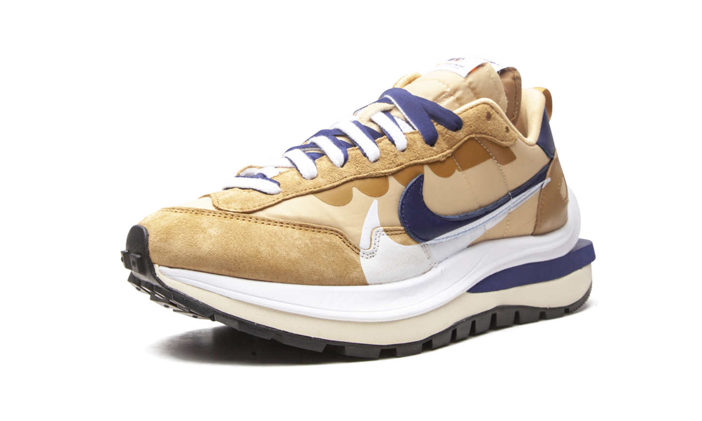 VaporWaffle "Sacai - Tan Navy" DD1875 200