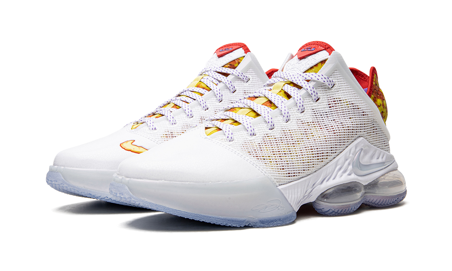 LeBron 19 Low "Magic Fruity Pebbles" DQ8344 100