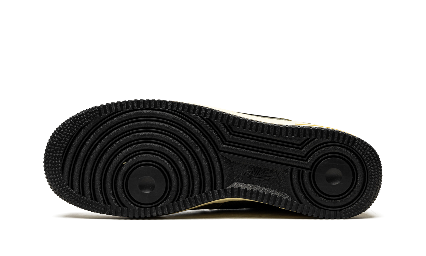 Air Force 1 Low SP "Undefeated - Ballistic" DH3064 300