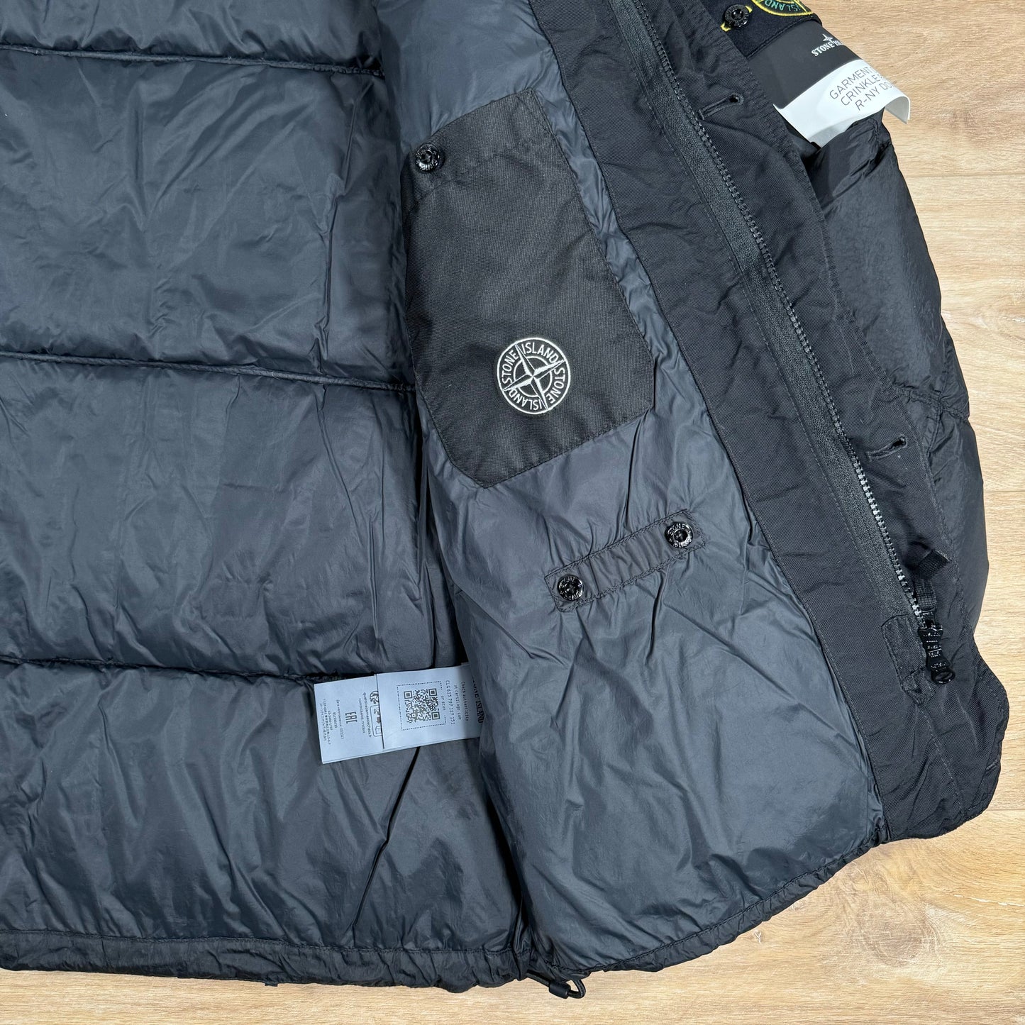Stone Island Crinkle Reps-NY Down Jacket in Black