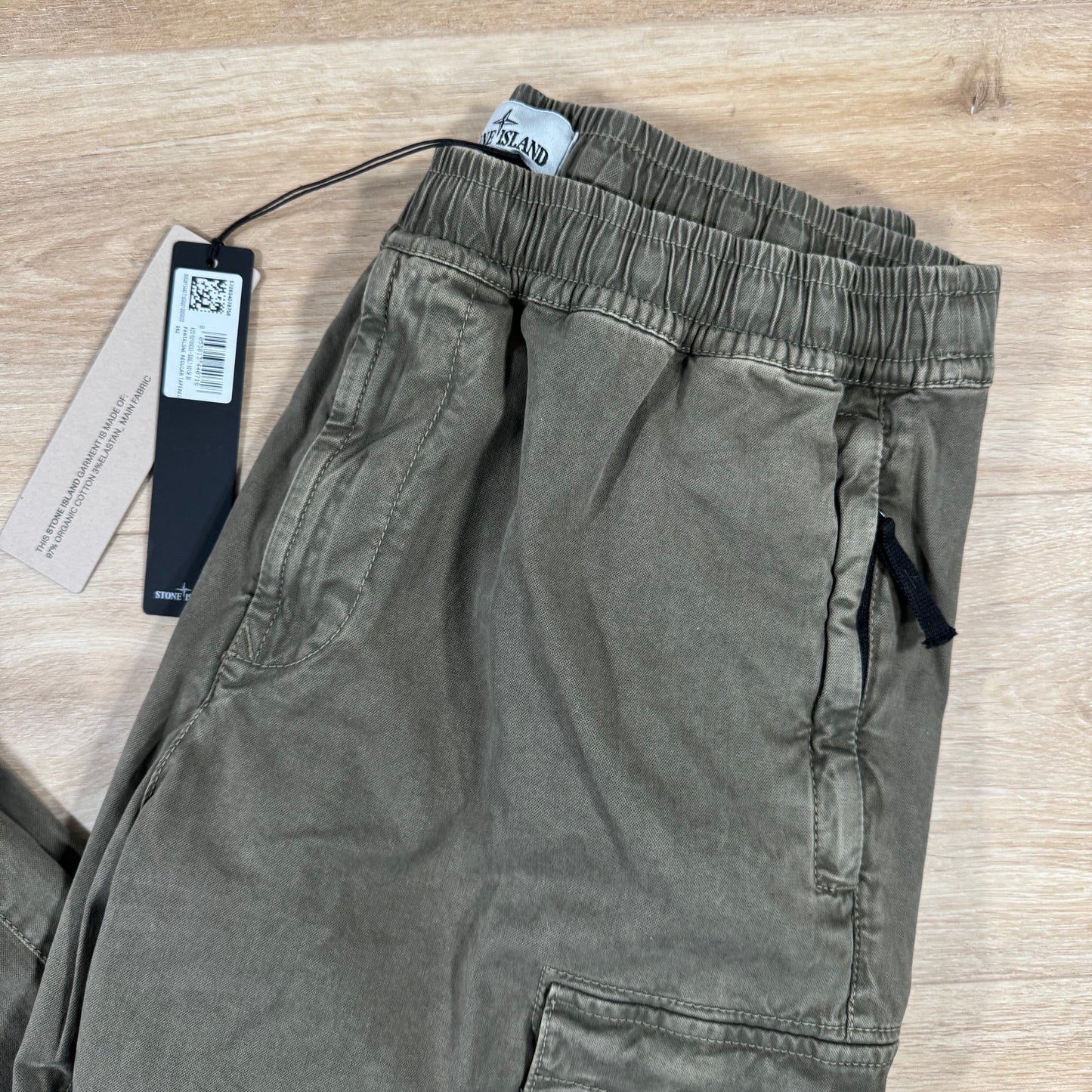 Stone Island Stretch Broken Twill Old Effect Cargo Pants in Military Green