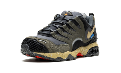 Air Terra Humara "UNDEFEATED - Cargo Khaki" FN7546 300