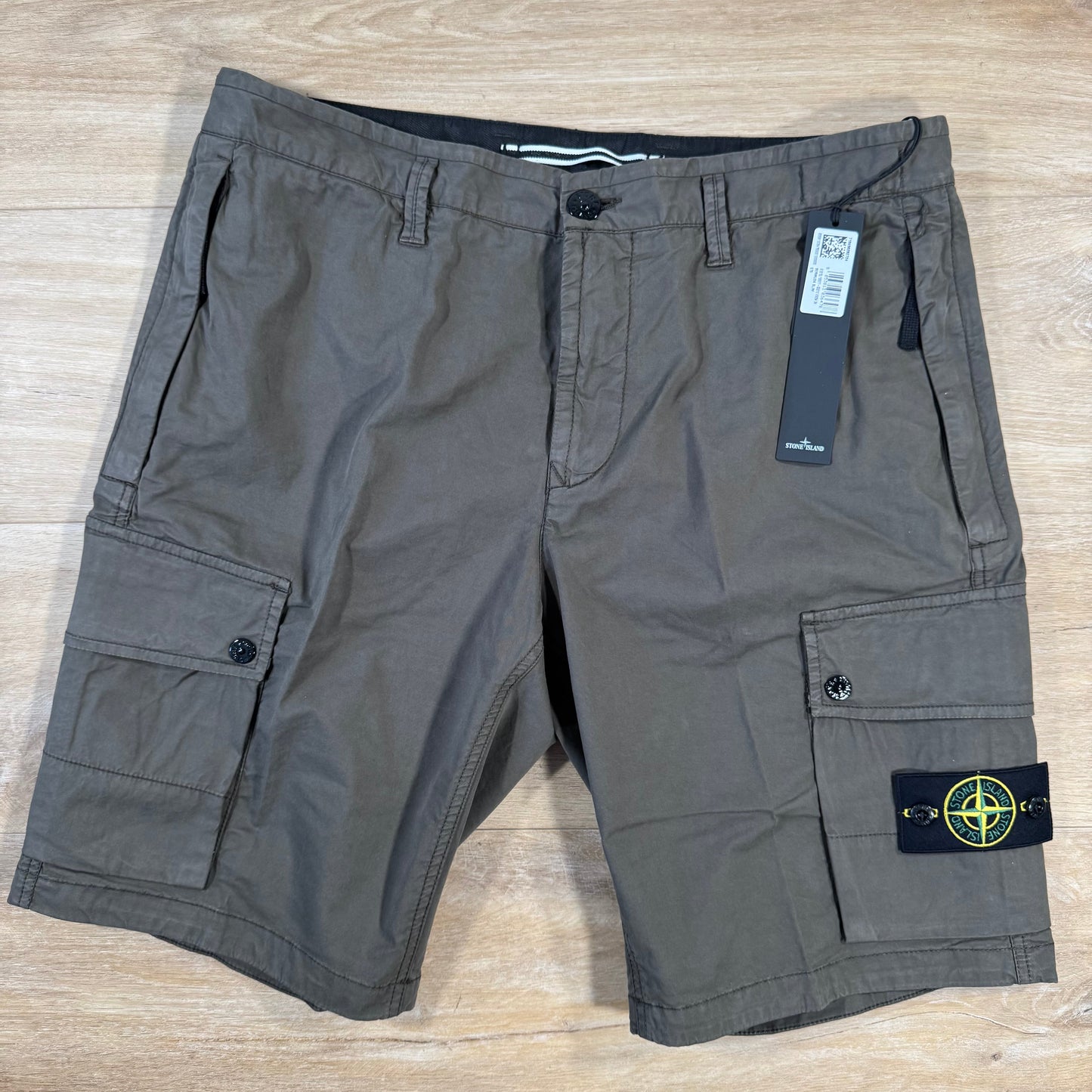 Stone Island Supima Twill Stretch-TC Cargo Bermuda Shorts in Military Green
