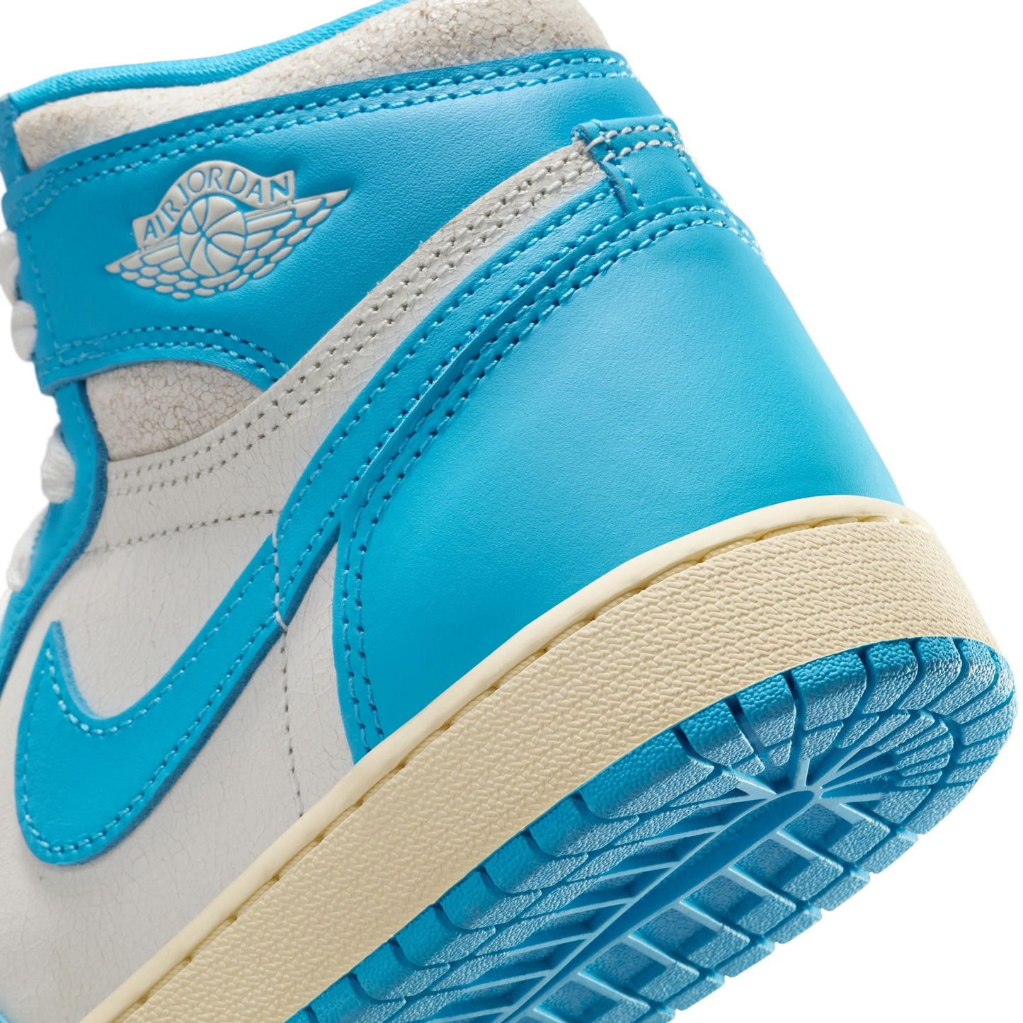 Air Jordan Big Kids 1 High OG - UNC Reimagined