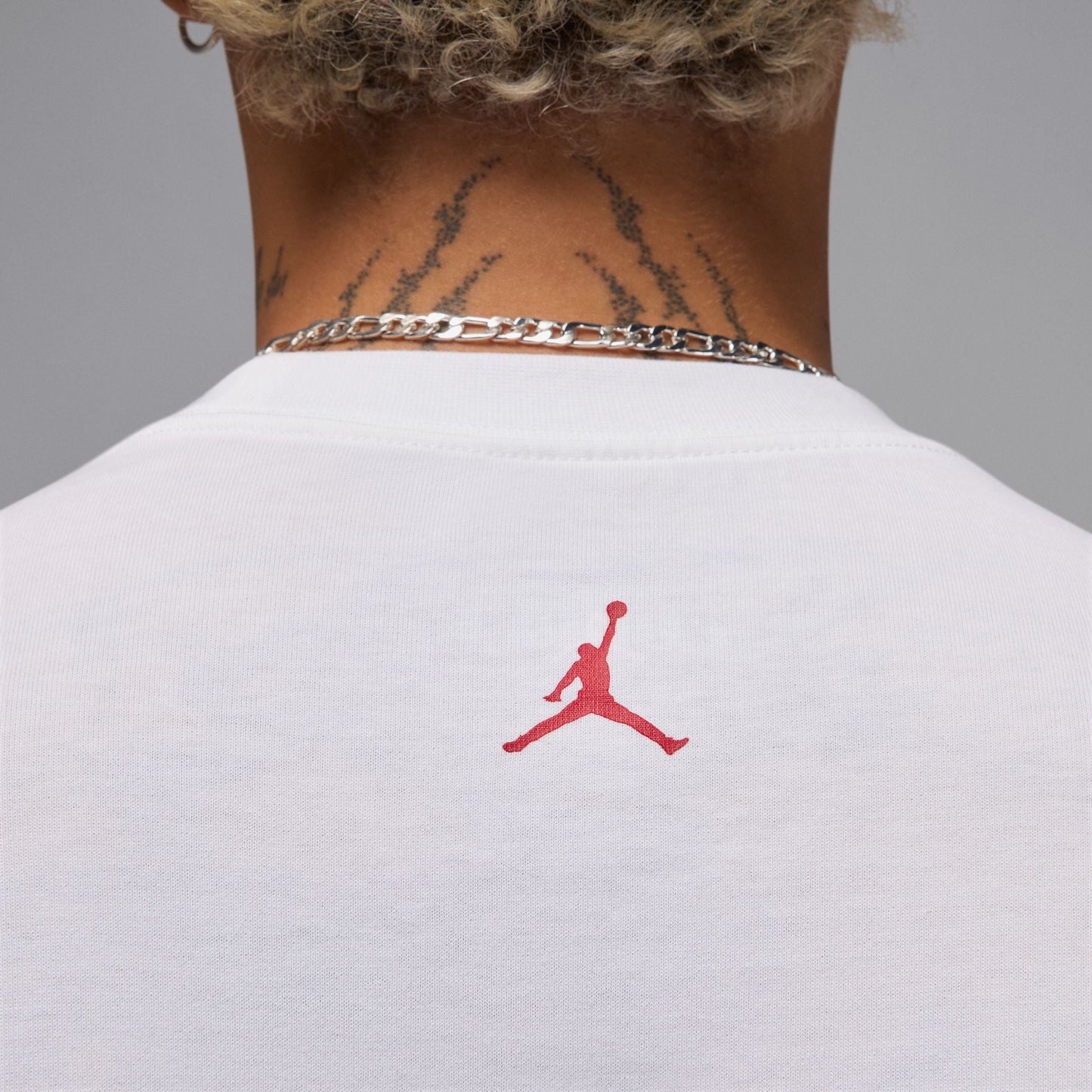 Air Jordan Mens Sneaker Patch Tee - White