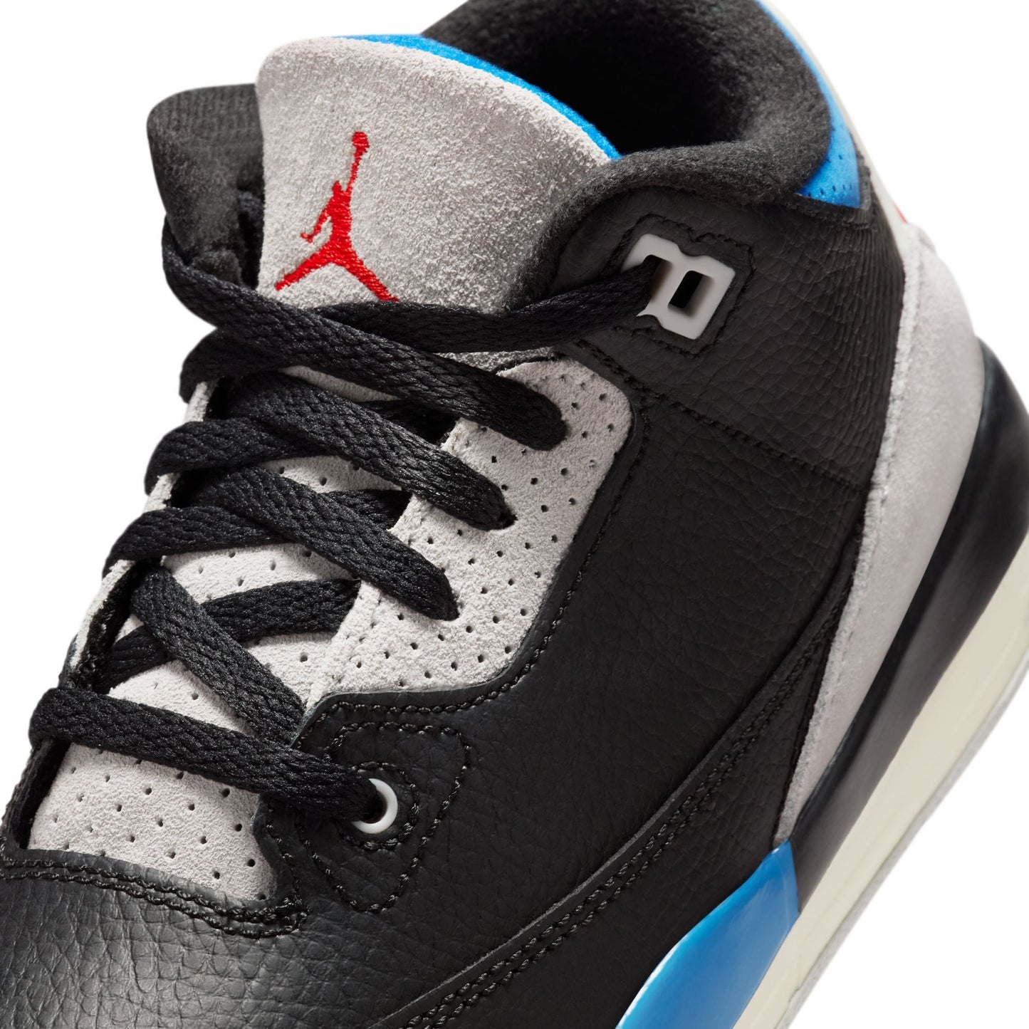 Air Jordan (PS) 3 Retro - Rare Air