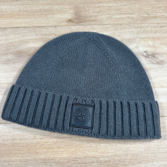 Stone Island Ghost Cashmere Beanie in Dark Grey