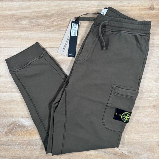 Stone Island Slim Fit Sweatpants in Military Green