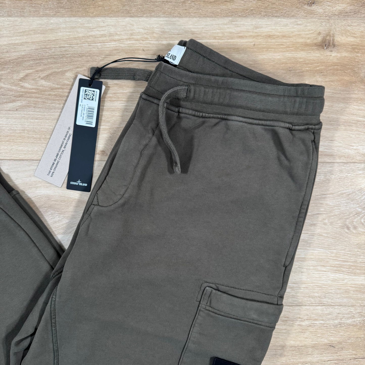 Stone Island Slim Fit Sweatpants in Military Green