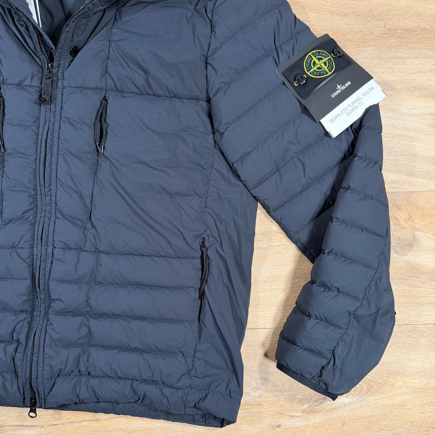 Stone Island Seamless Tunnel Nylon Down-TC Jacket in Navy