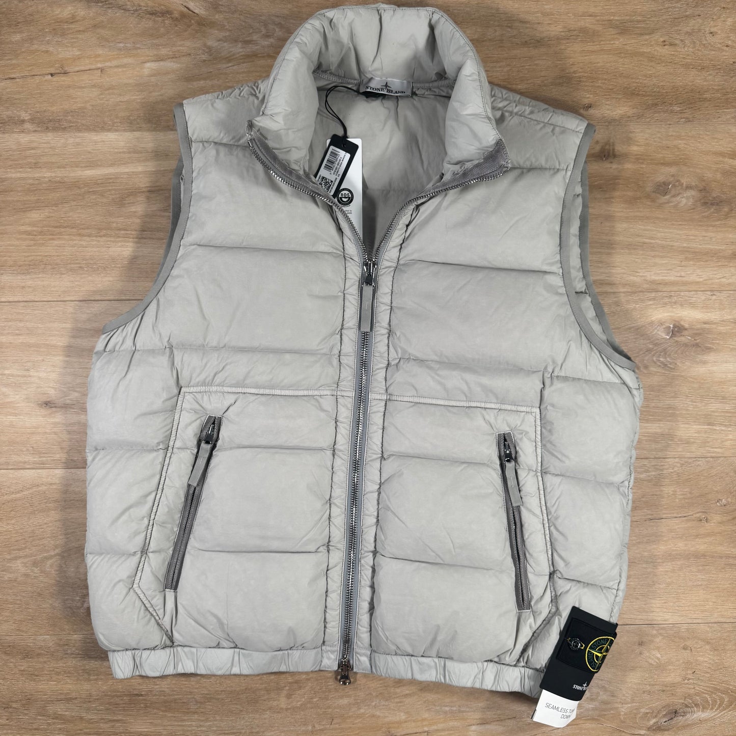 Stone Island Seamless Tunnel Nylon Down-TC Vest in Pearl Grey