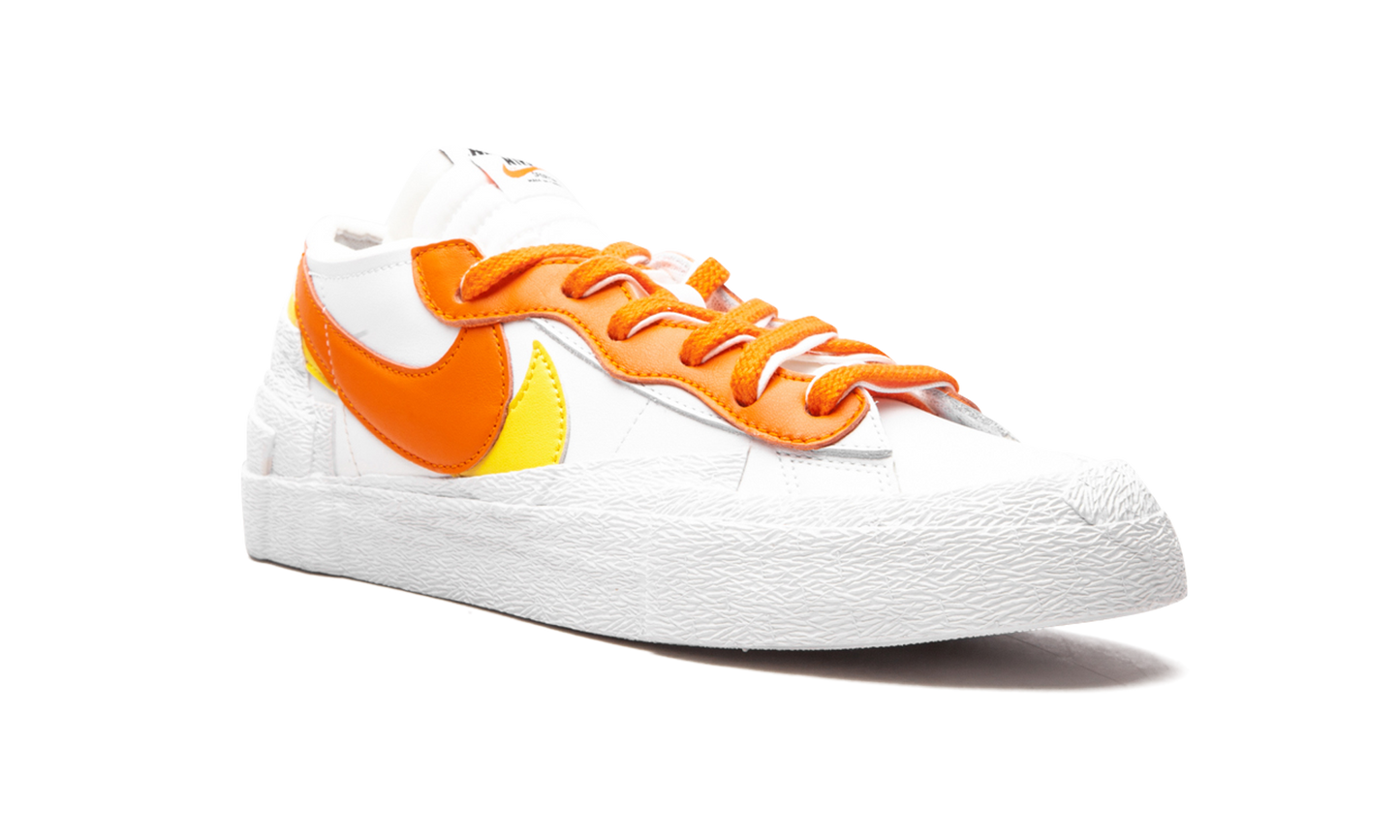 Blazer Low "Sacai - Magma Orange" DD1877 100