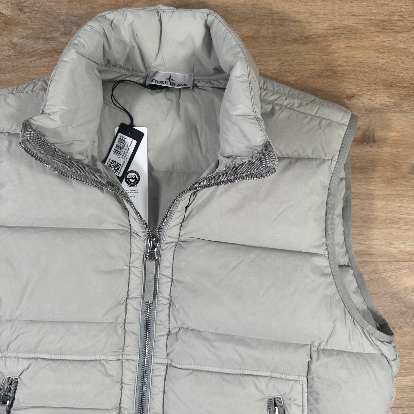 Stone Island Seamless Tunnel Nylon Down-TC Vest in Pearl Grey