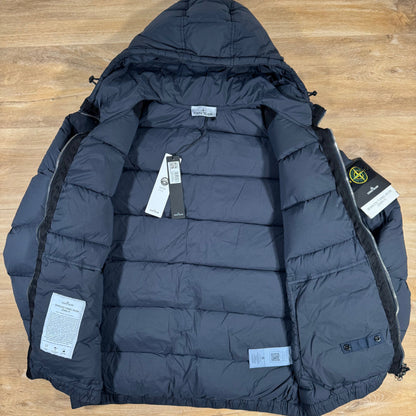 Stone Island Seamless Tunnel Nylon Down-TC Jacket in Navy