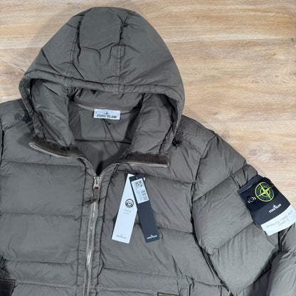 Stone Island Seamless Tunnel Nylon Down-TC Jacket in Military Green