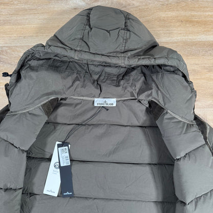 Stone Island Seamless Tunnel Nylon Down-TC Jacket in Military Green