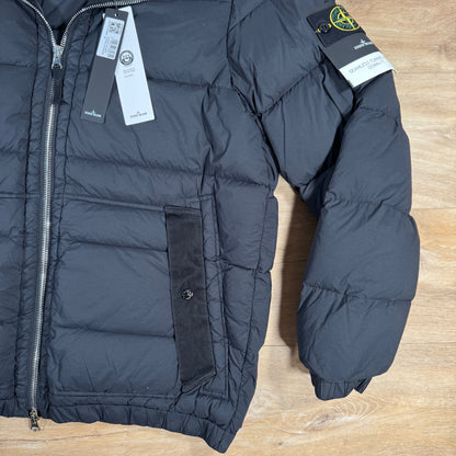 Stone Island Seamless Tunnel Nylon Down-TC Jacket in Black