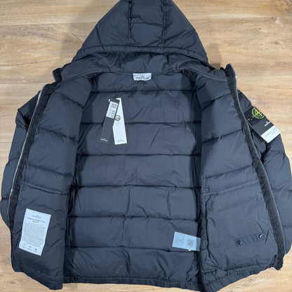 Stone Island Seamless Tunnel Nylon Down-TC Jacket in Black