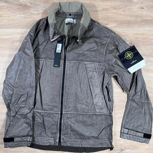 Stone Island Raw Linen Plated-OVD Jacket in Military Green