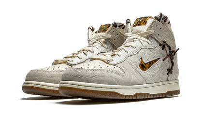 Dunk High "Bodega - Friends & Family" CZ8125 100