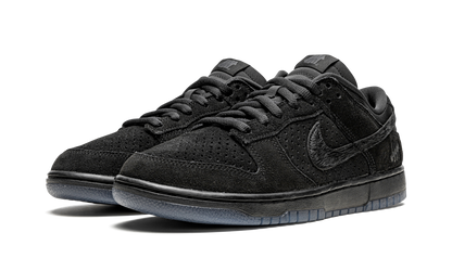 Dunk Low SP "Undefeated - Black" DO9329 001