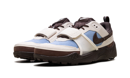 Zoom Field Jaxx "Travis Scott - Leche Blue" HQ3072 400