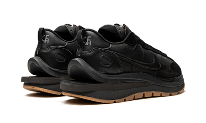 VaporWaffle "Sacai - Off Noir" DD1875 001