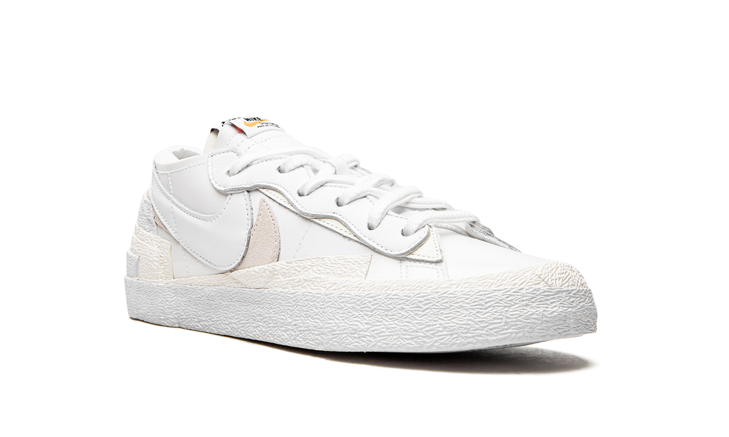 Blazer Low "Sacai - White Patent Leather" DM6443 100