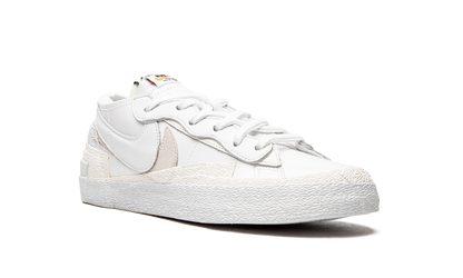 Blazer Low "Sacai - White Patent Leather" DM6443 100