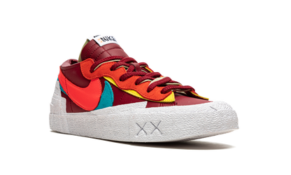Blazer Low "Sacai - Kaws Red" DM7901 600
