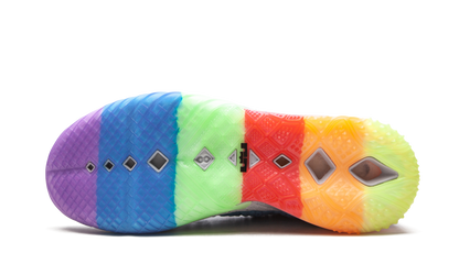 LeBron 18 "Best Of 1-9" DM2813 400