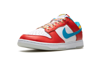 Dunk Low "LeBron James - Fruity Pebbles" DH8009 600