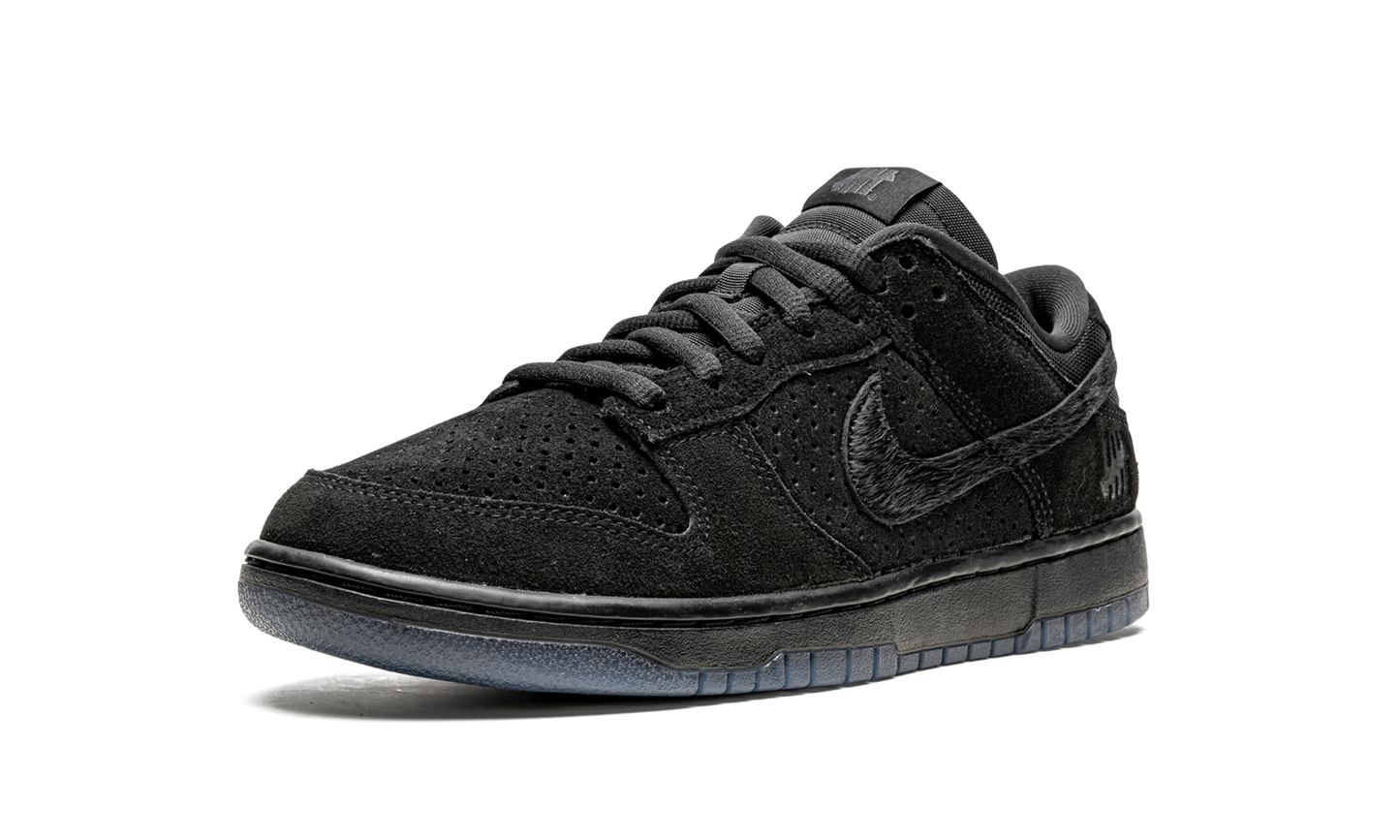 Dunk Low SP "Undefeated - Black" DO9329 001