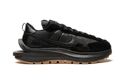 VaporWaffle "Sacai - Off Noir" DD1875 001