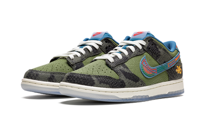 Dunk Low "SiEMPRE Familia" DO2160 335