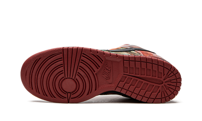 Dunk SB Pushead "Pushead" 313233 001