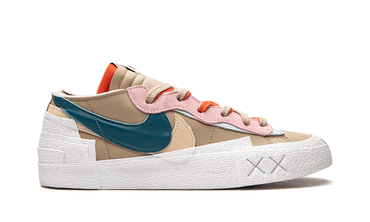 Blazer Low "Sacai - Kaws Reed" DM7901 200