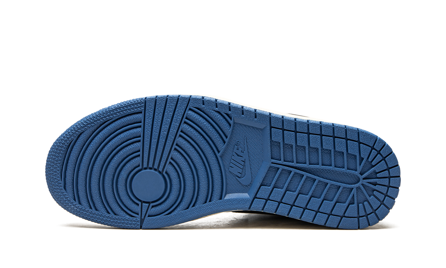 Air Jordan 1 High OG SP "Travis Scott - Fragment" DH3227 105