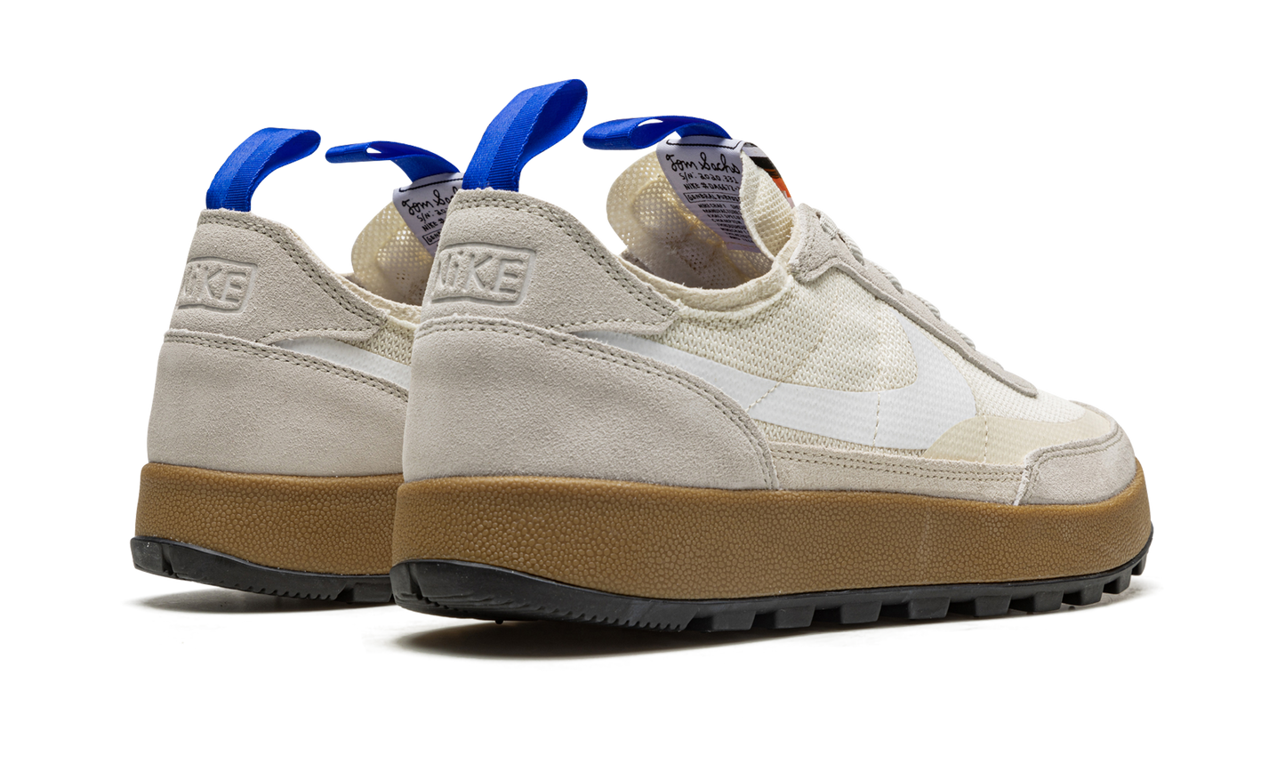 GENERAL PURPOSE SHOE WMNS "Tom Sachs x NikeCraft" DA6672 200