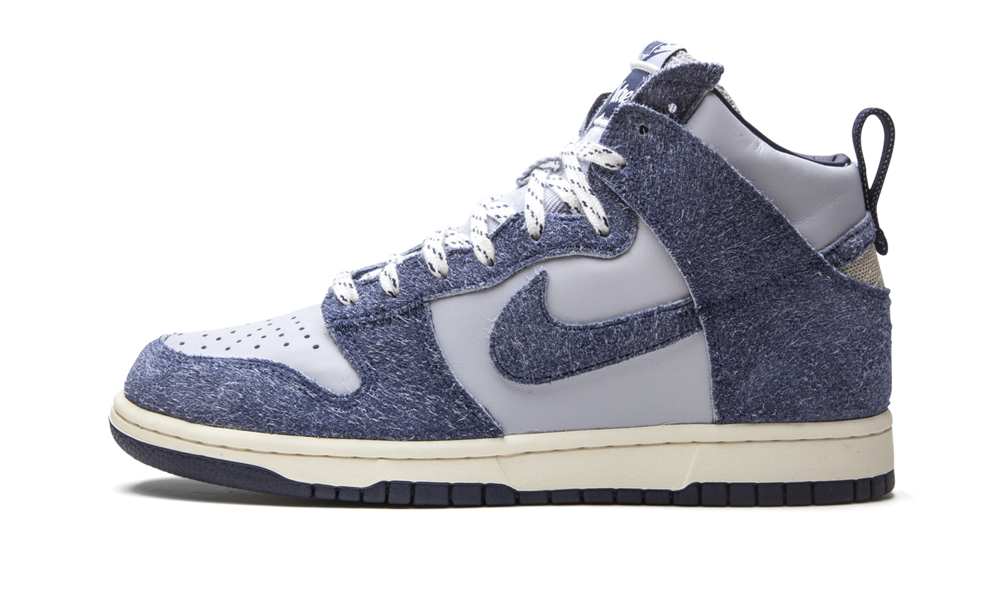 Dunk High SP "Notre - Blue Void" CW3092 400